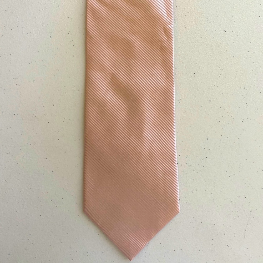 NWT - Men’s JoS A. Bank Executive Collection Pink Silk Neck Tie